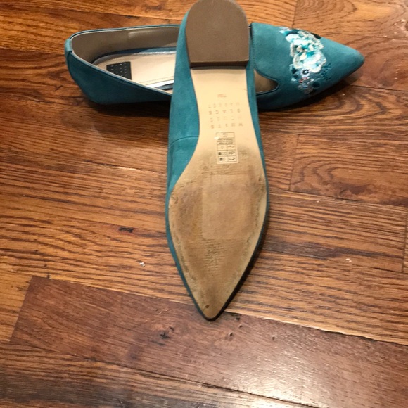 Flats - Picture 3 of 5